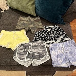 Girls bundle of shorts